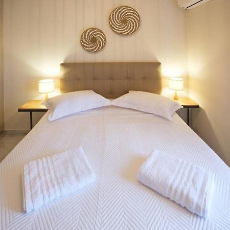 Sunny Apartment Lefkada - Lefkada Bnb Kalligoni Kültér fotó