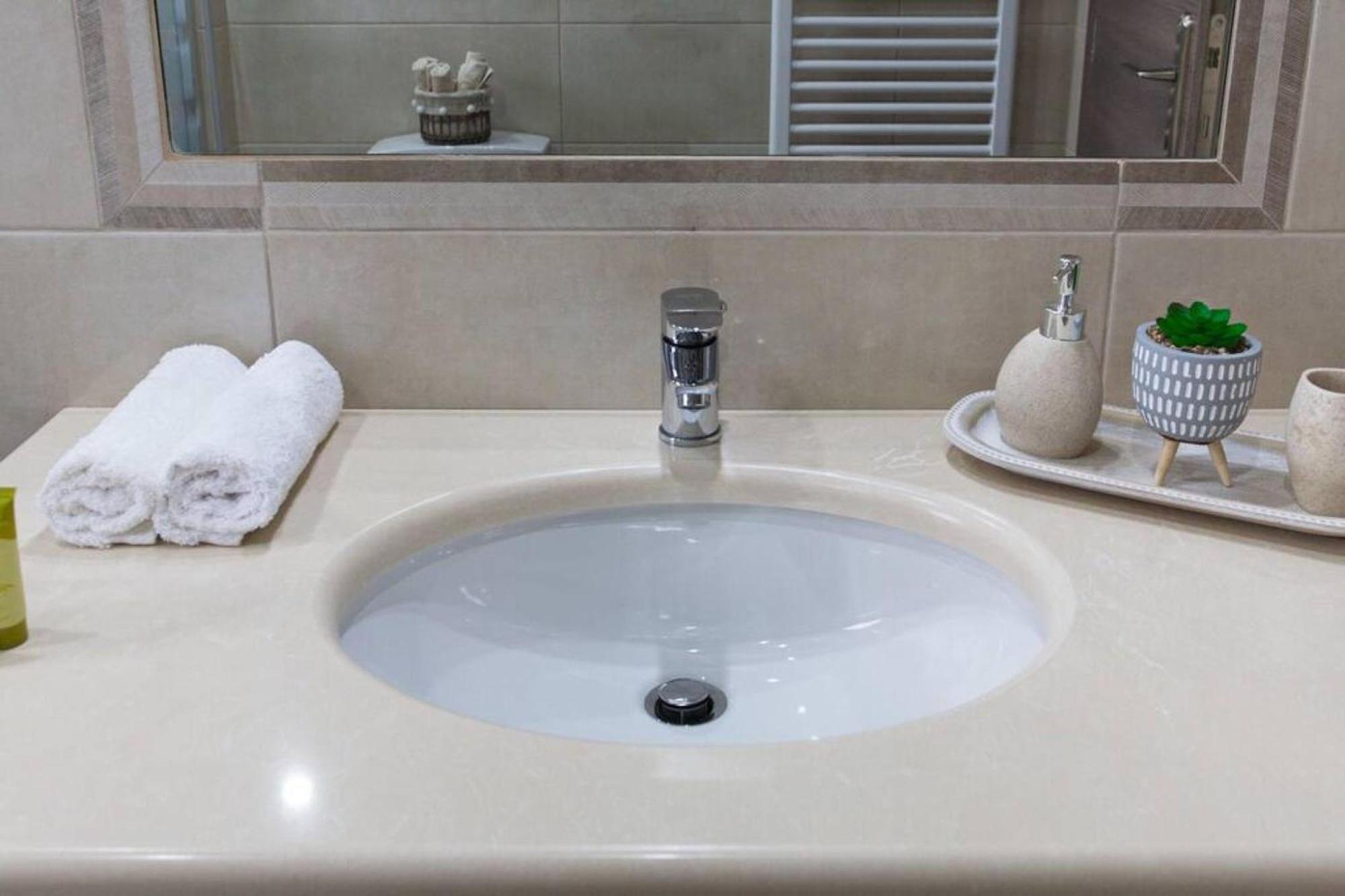 Sunny Apartment Lefkada - Lefkada Bnb Kalligoni Kültér fotó